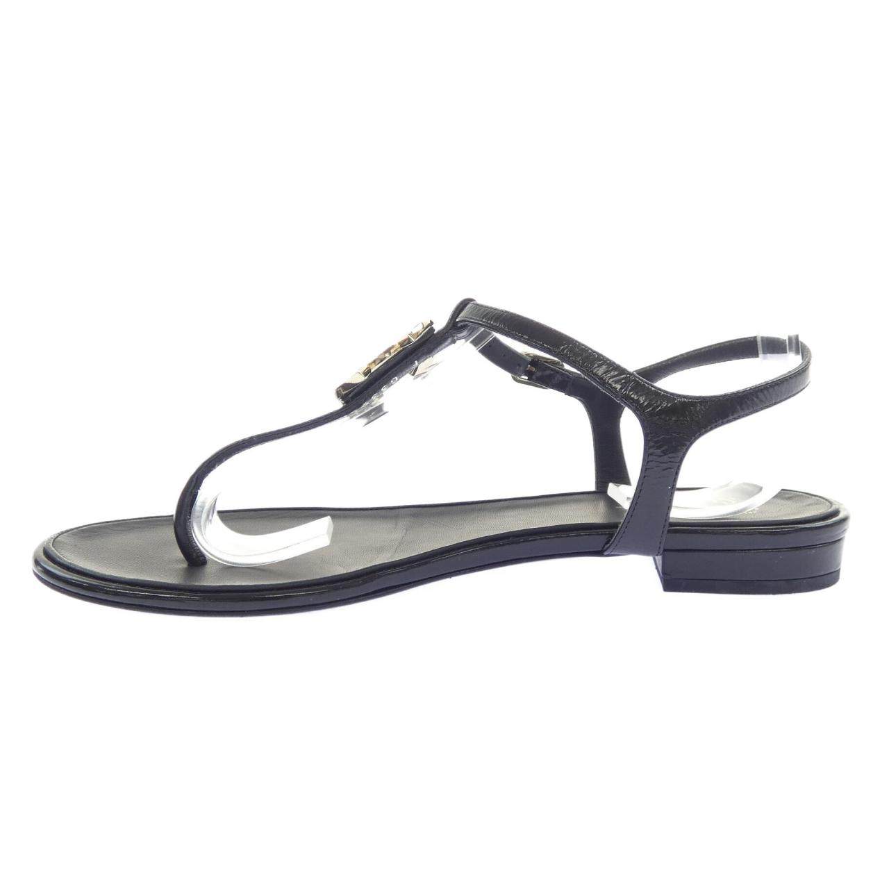 シャネル THONGS パテントカーフスキン サンダル