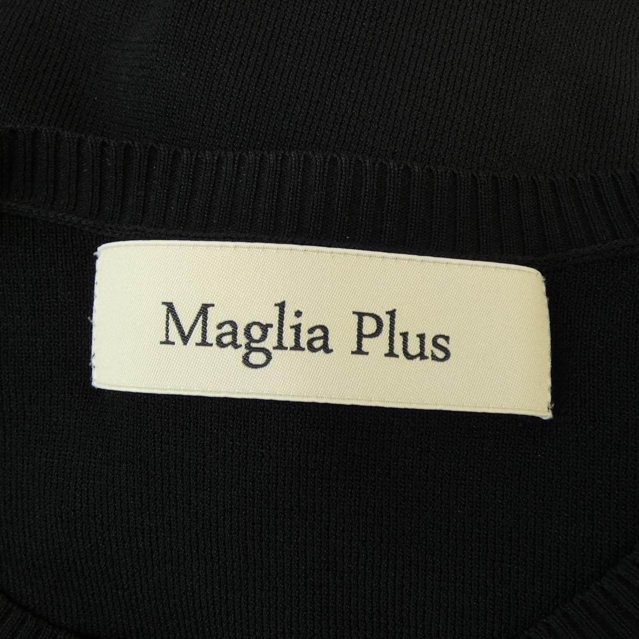 MAGLIA PLUS ニットトップス