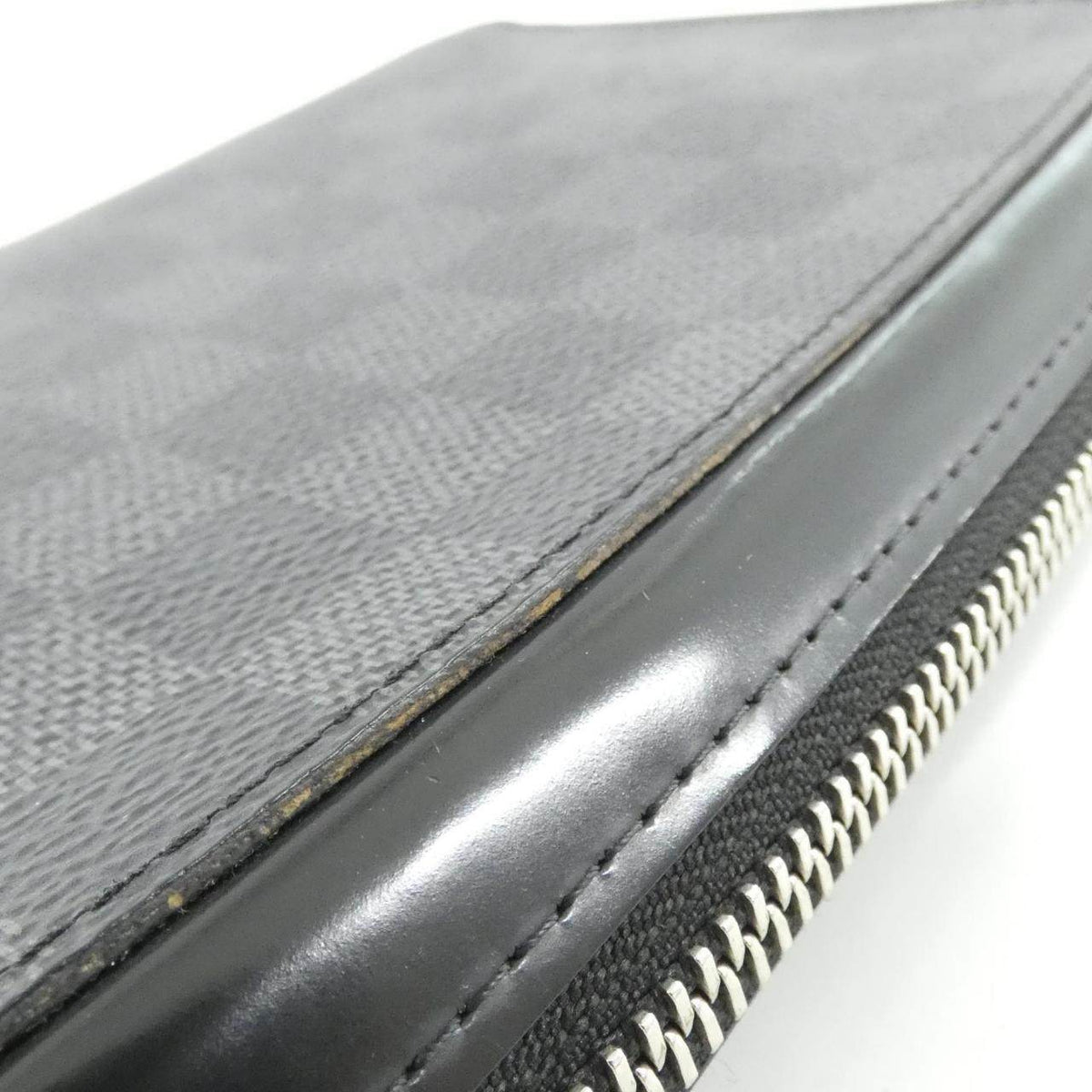 ルイヴィトン ジッピーXL ダミエグラフィット 長財布