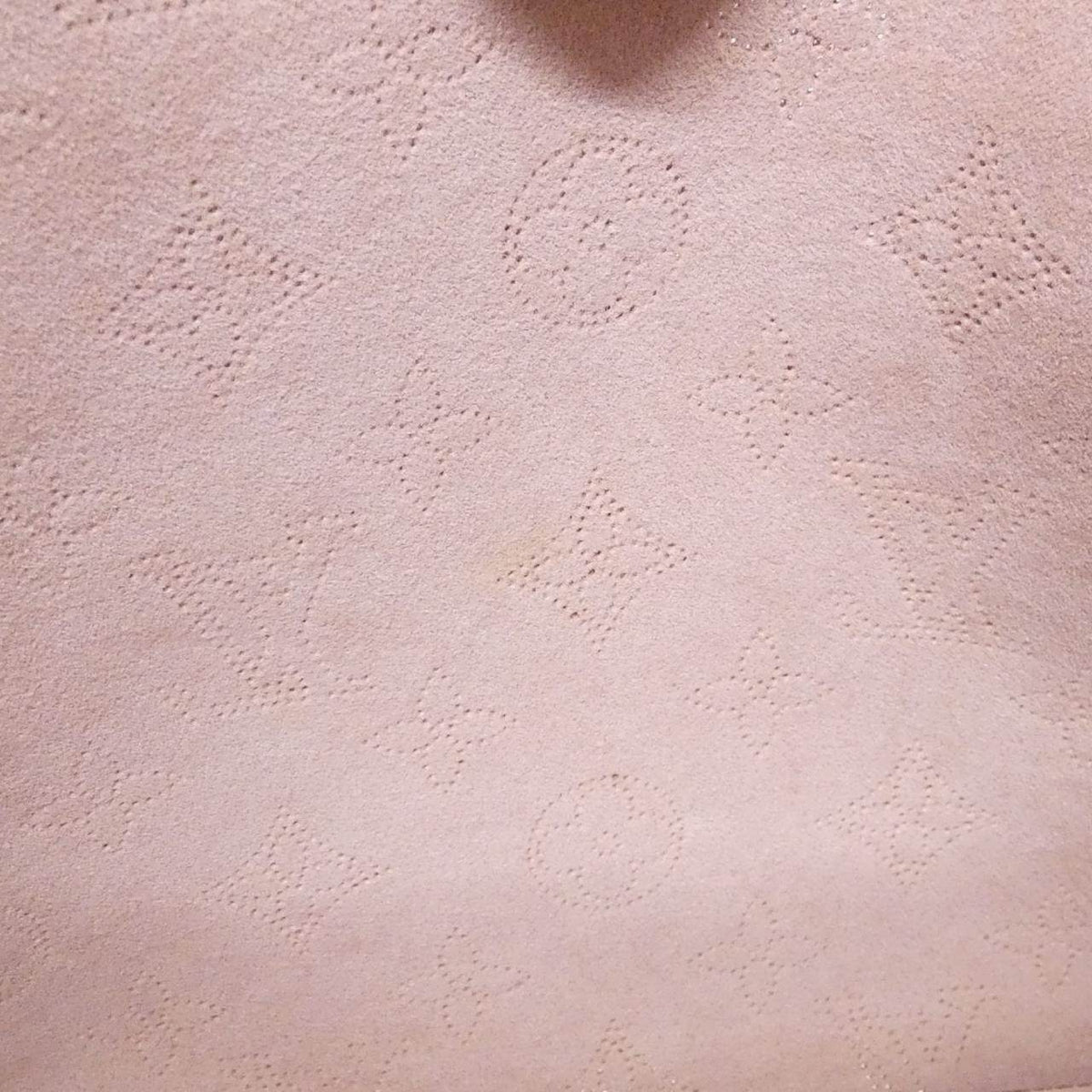 ルイヴィトン マヒナ ヒナ カーフ ショルダーバッグ