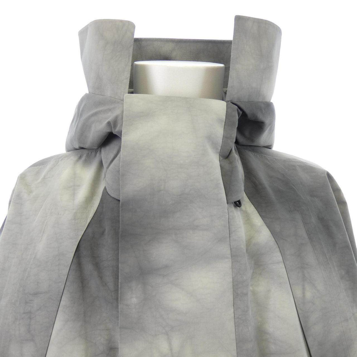 ロエベ ON PARKA OUTER コート