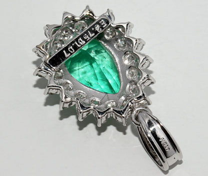 Pt900 プラチナ エメラルドペンダント 3.75ct ダイヤ 1.07ct