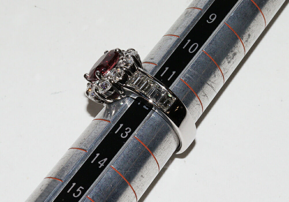 K18WG ルビー 2.18ct ダイヤモンド 2.40ct リング