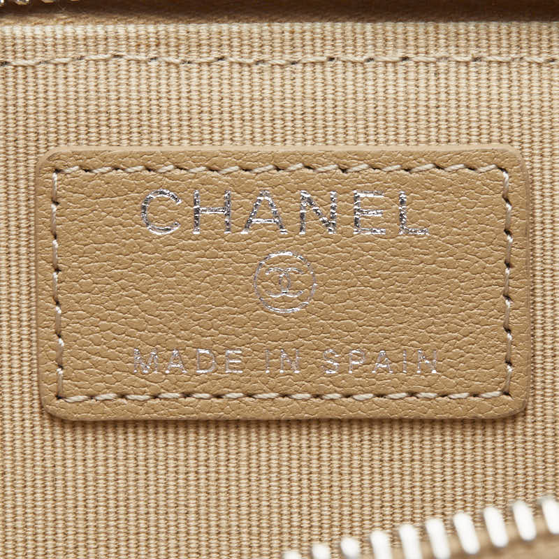 シャネル マトラッセ レザーコインカードケース
