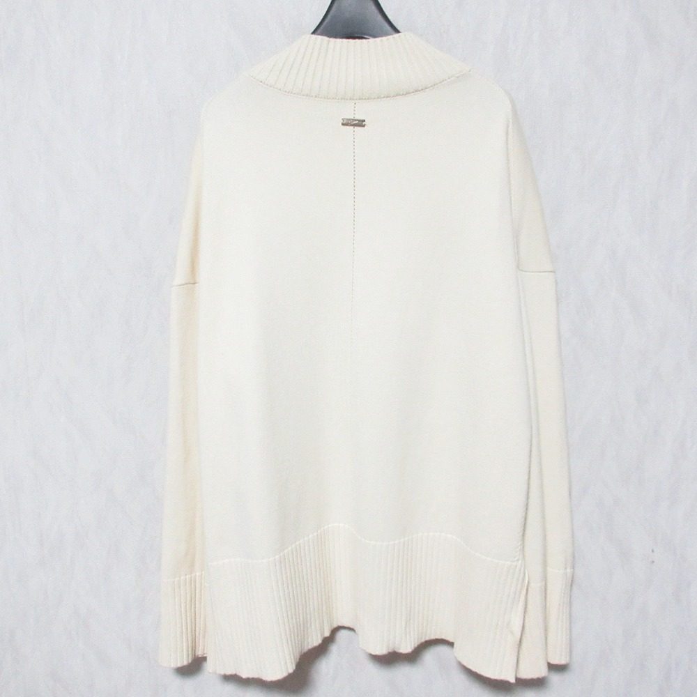 ソフィット ハイネックニットプルオーバー