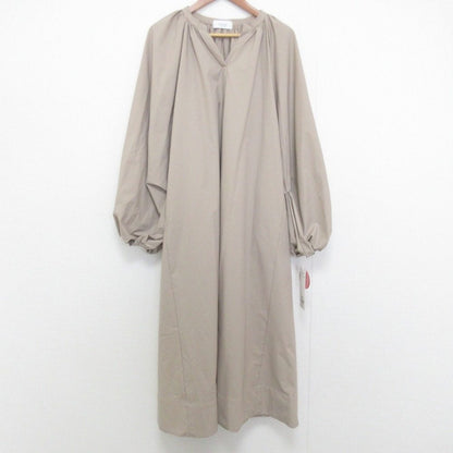 emmi リラクシー ボリューム スリーブ ドレス
