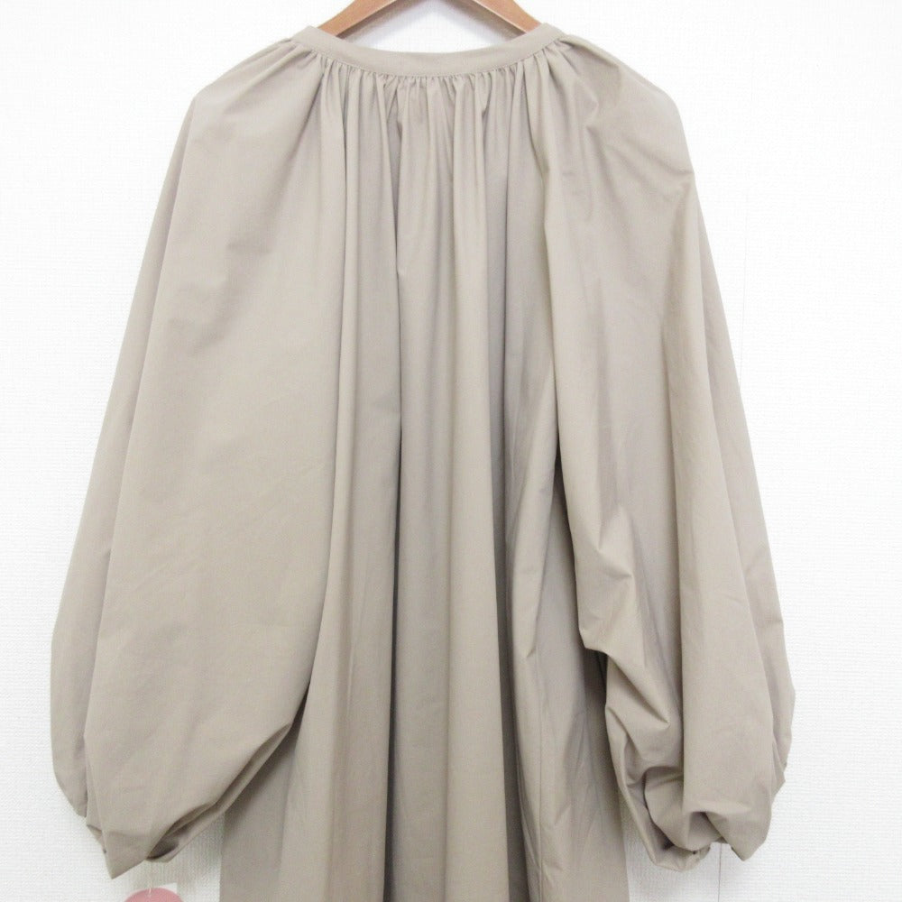 emmi リラクシー ボリューム スリーブ ドレス