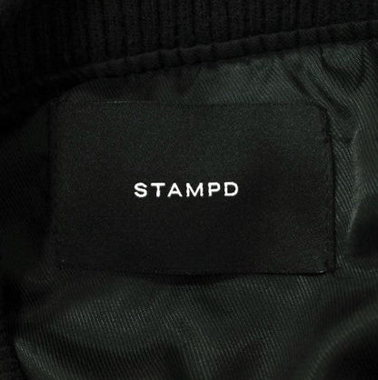 スタンプド Camouflage Tech Zip 中綿ジャケット