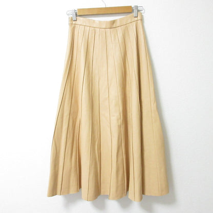 ebure Lamb Leather Pleated Long Skirt