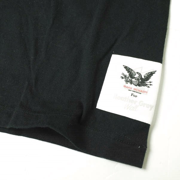 MARK MCNAIRY スニーカーズ ボックス ロゴ Tシャツ