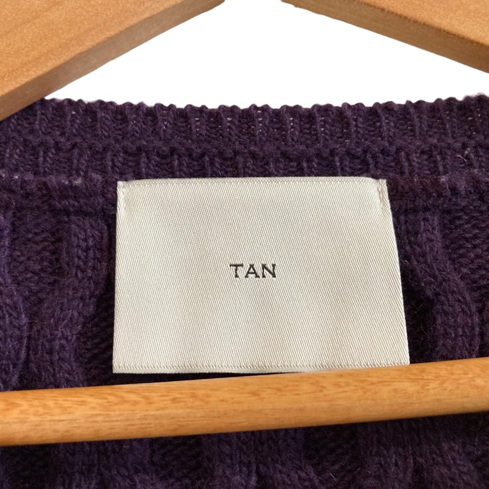 TAN ウールクロップドニットセーター