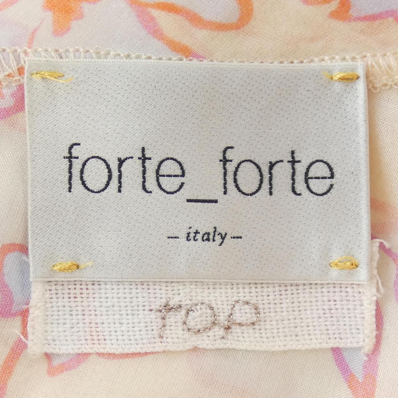 フォルテフォルテ シルクトップス