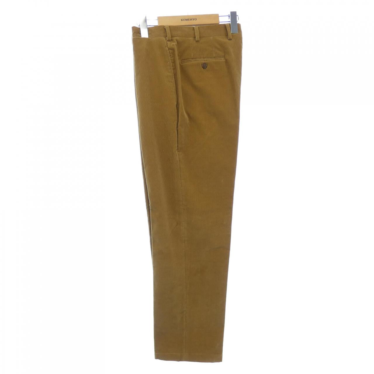 ラファエレ カルーゾ スーツ