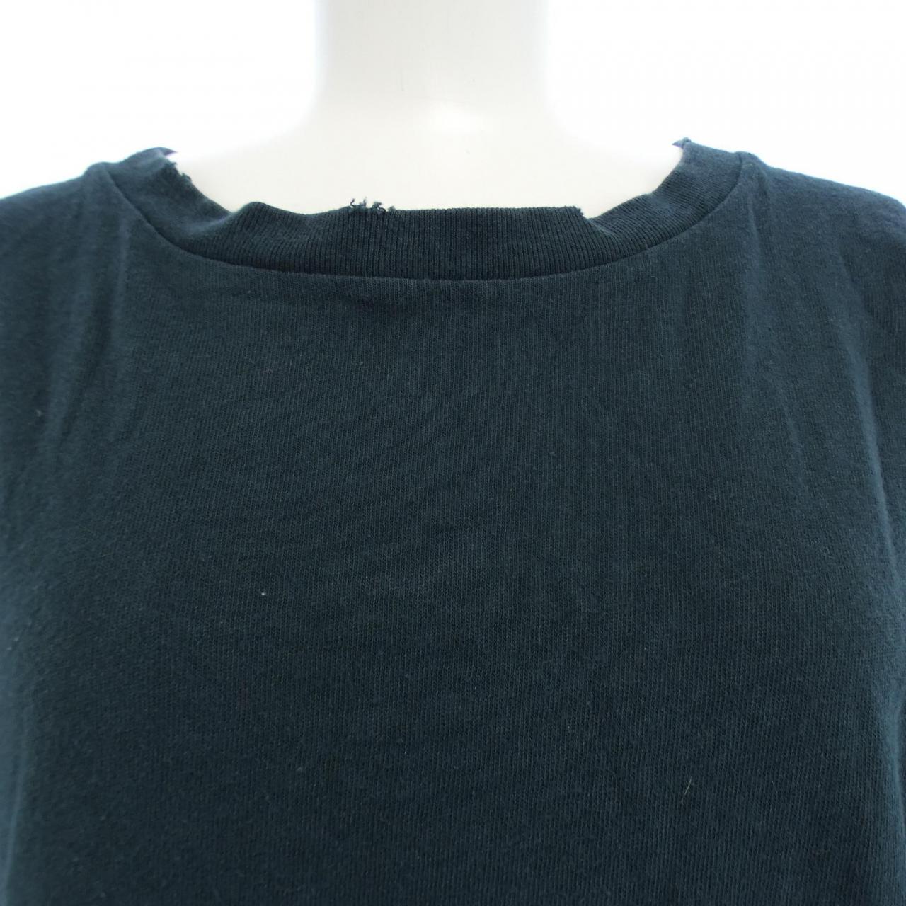 イヴサンローラン Tシャツ
