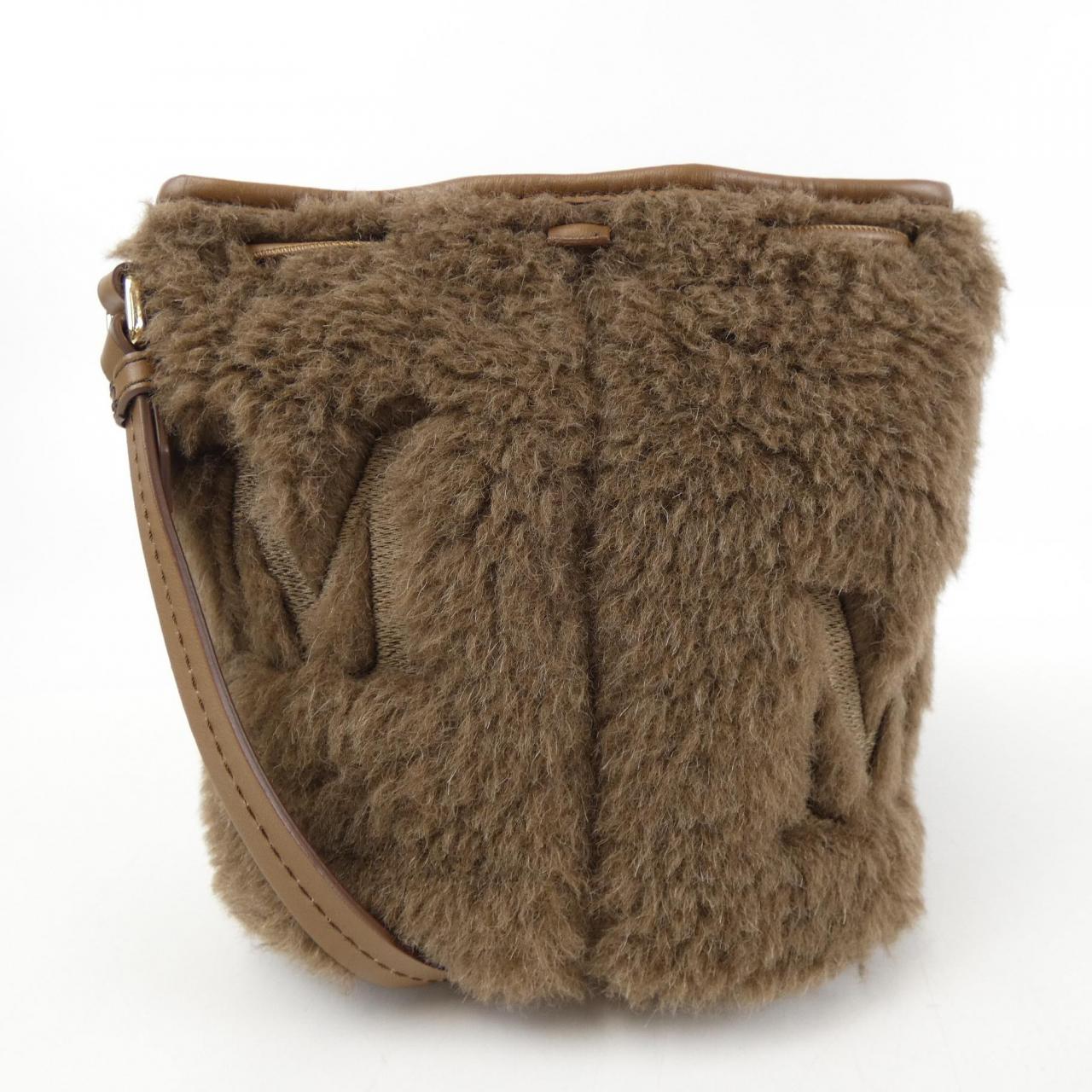 マックスマーラ テディベア バッグ