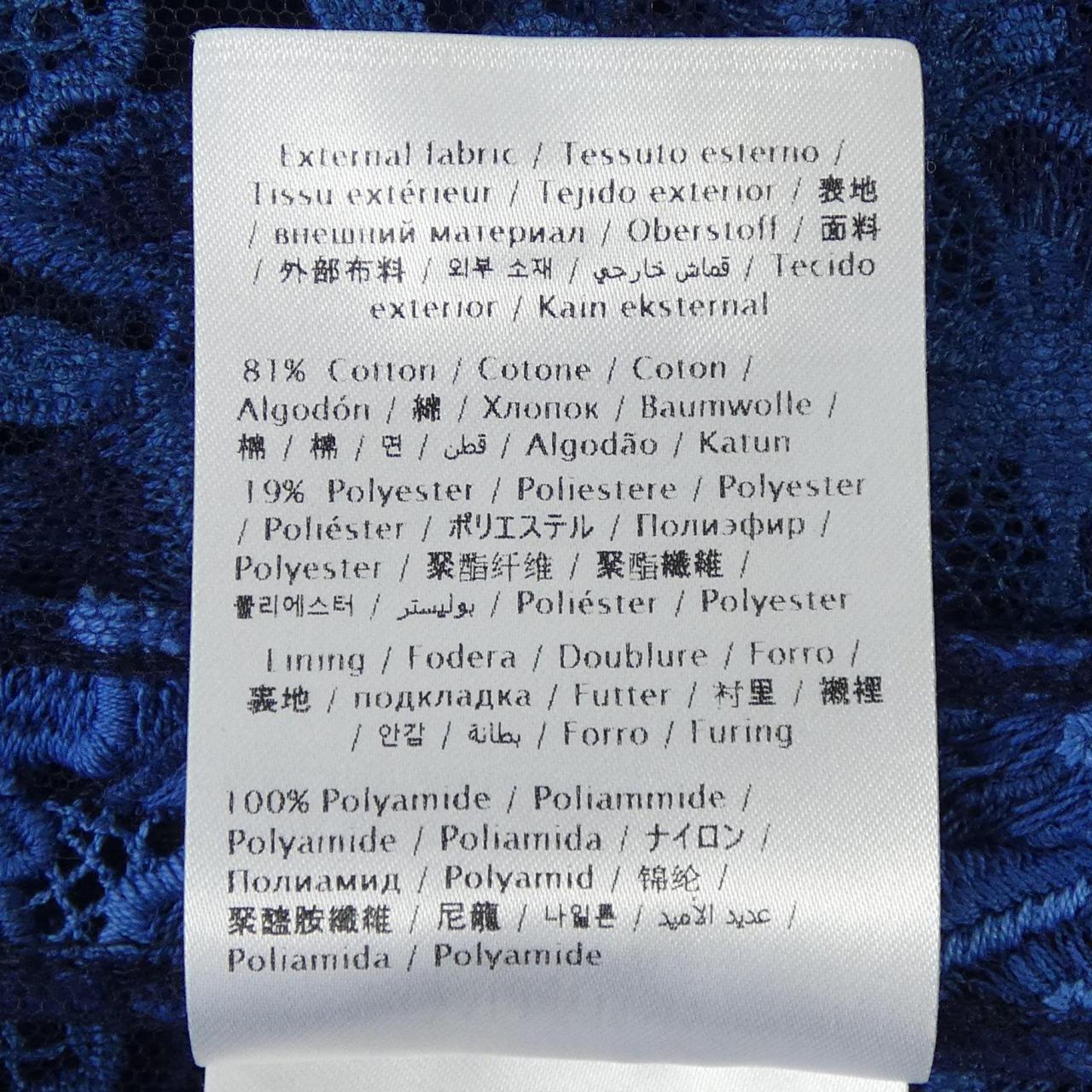 ヴァレンティノ トップス