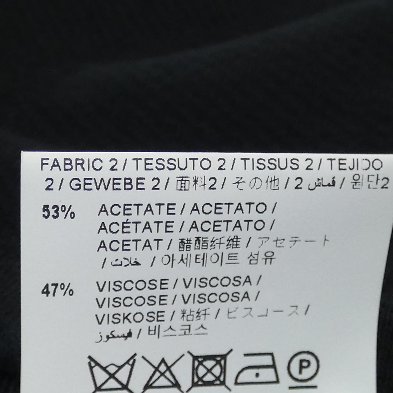 オフホワイト トップス