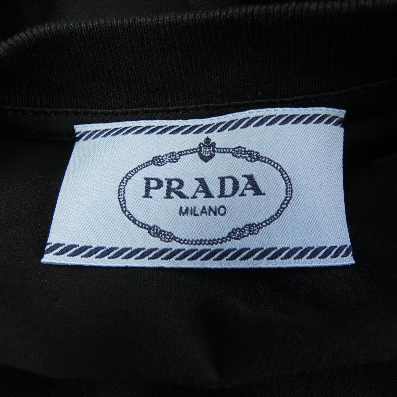 プラダ Tシャツ