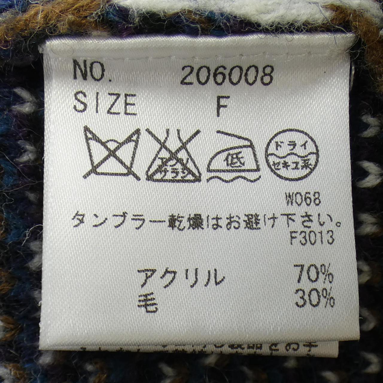 クラネ ニット