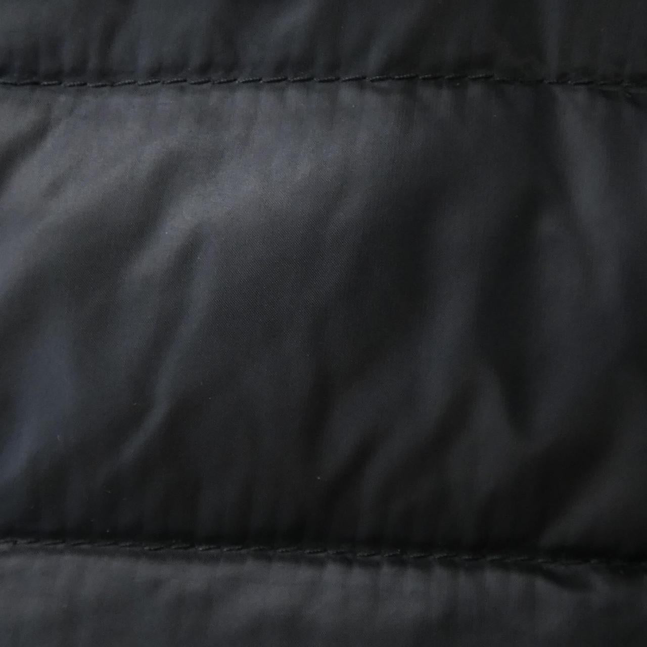 モンクレール VANNEAU ダウンコート