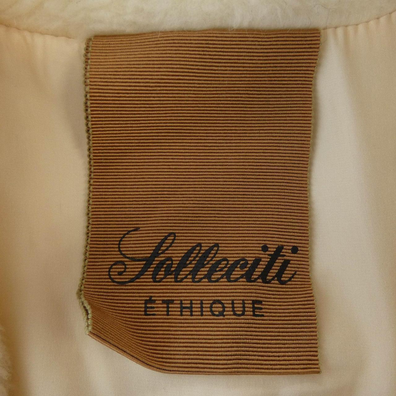 Sollecitiシルク混コート