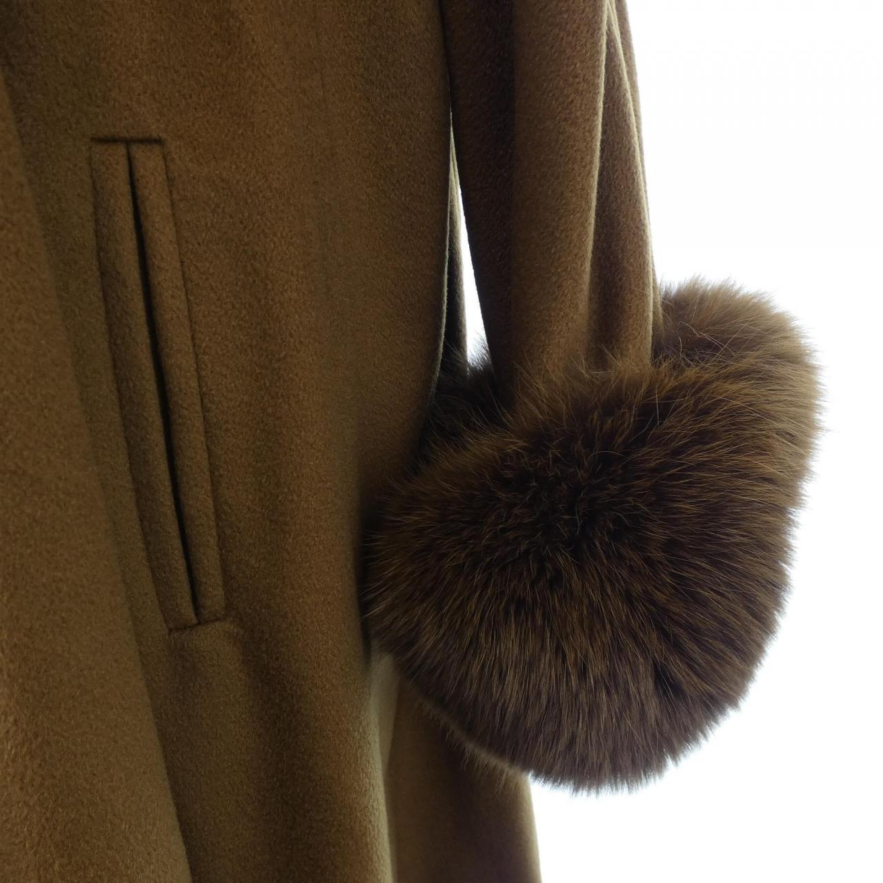 フォクシーブティック カシミヤ コート
