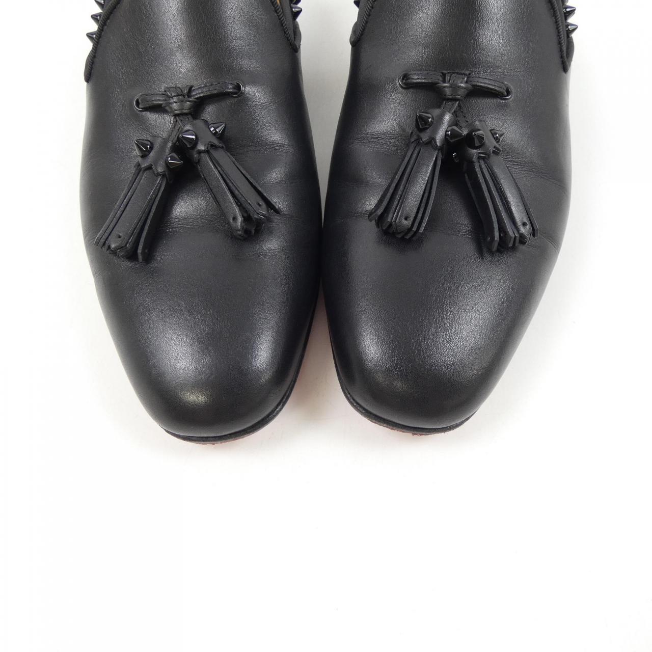 クリスチャン ルブタン シューズ