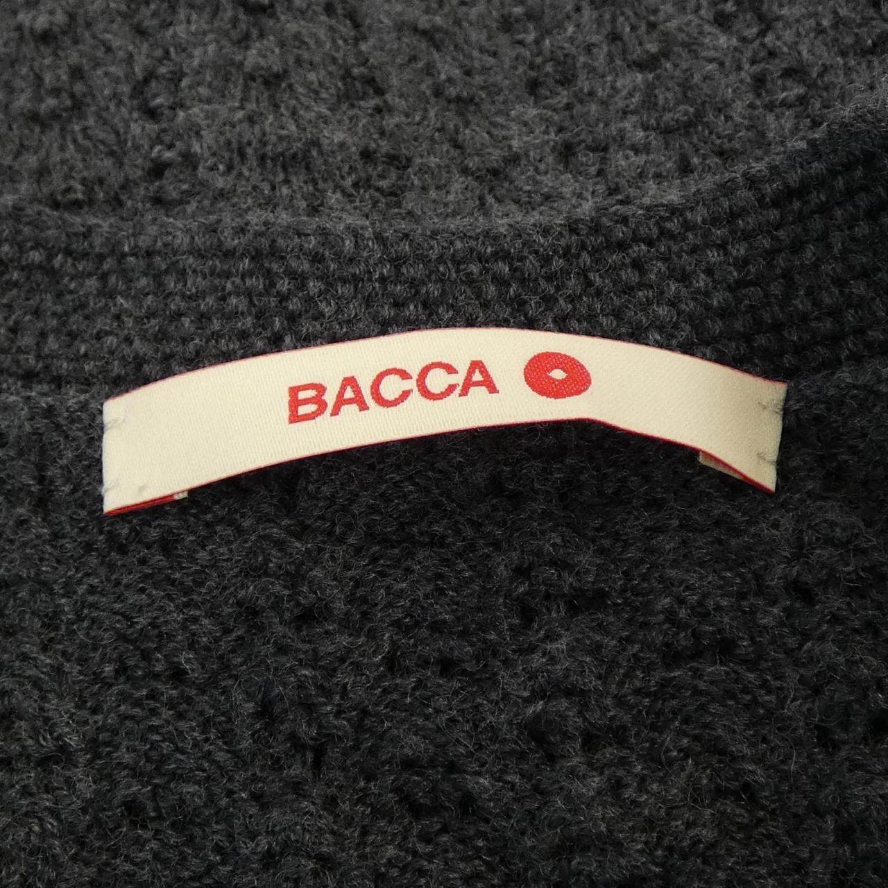 バッカ カーディガン