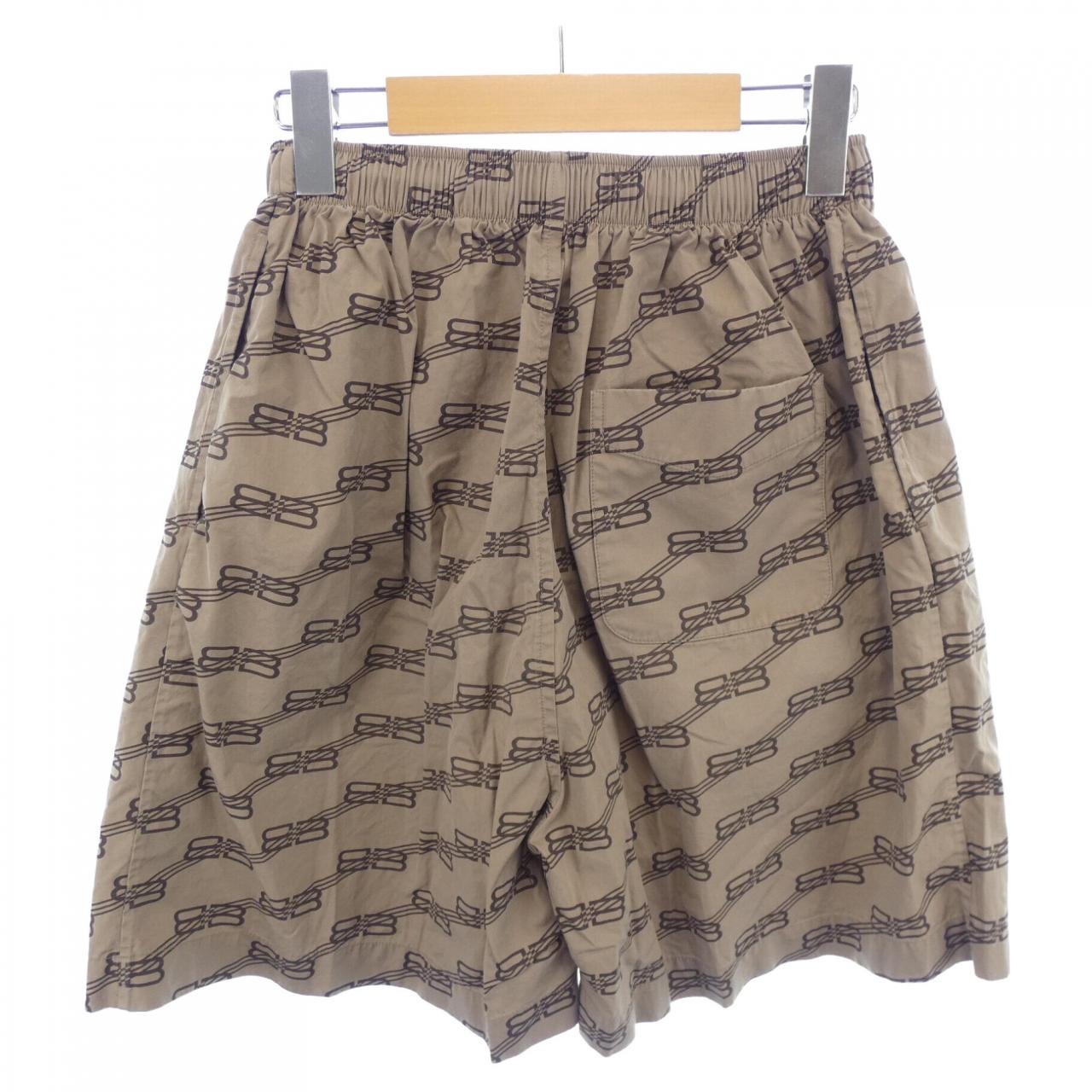 バレンシアガ ショートパンツ