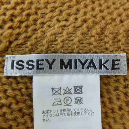 イッセイミヤケ ニット