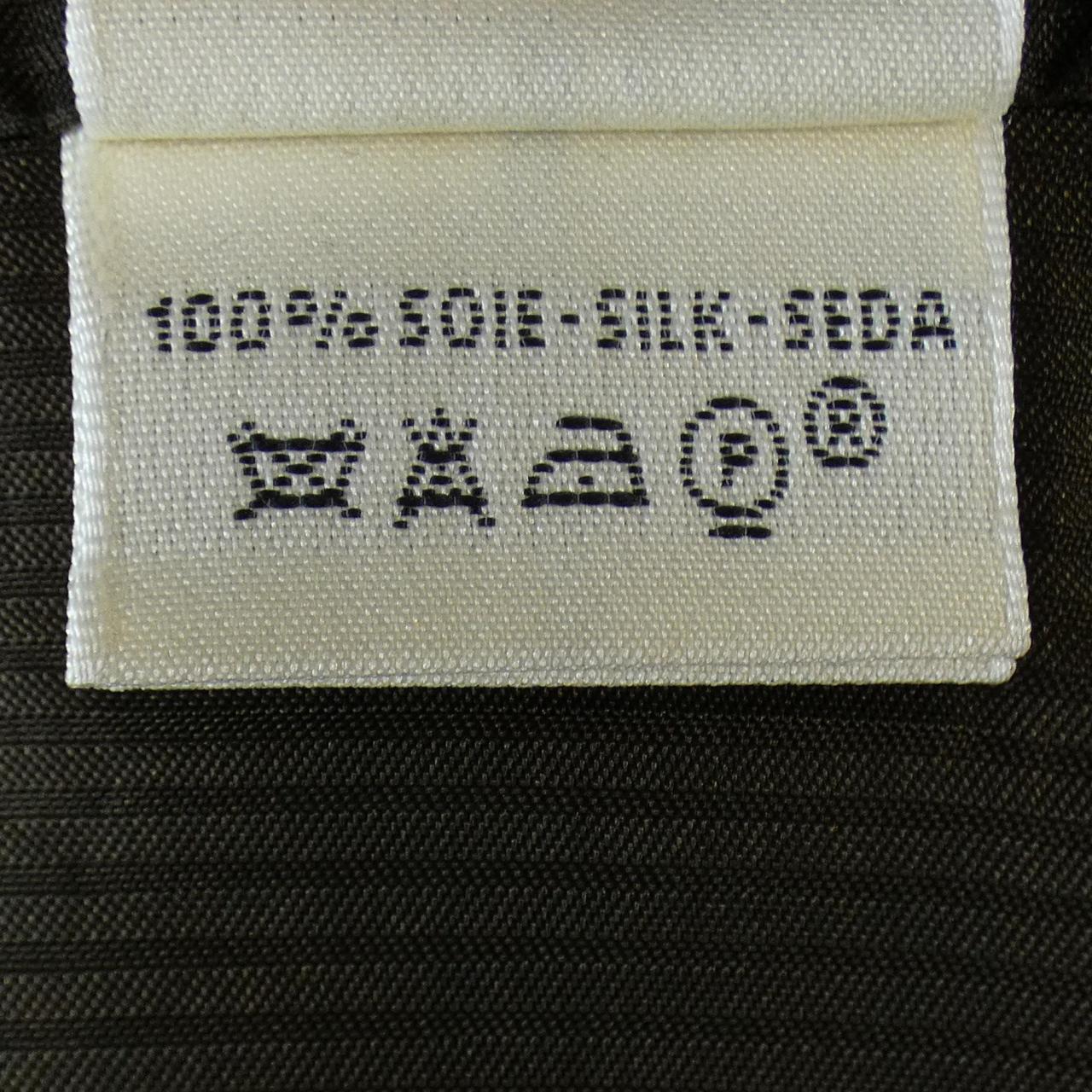 エルメス ツイルレーヌ シルクベスト