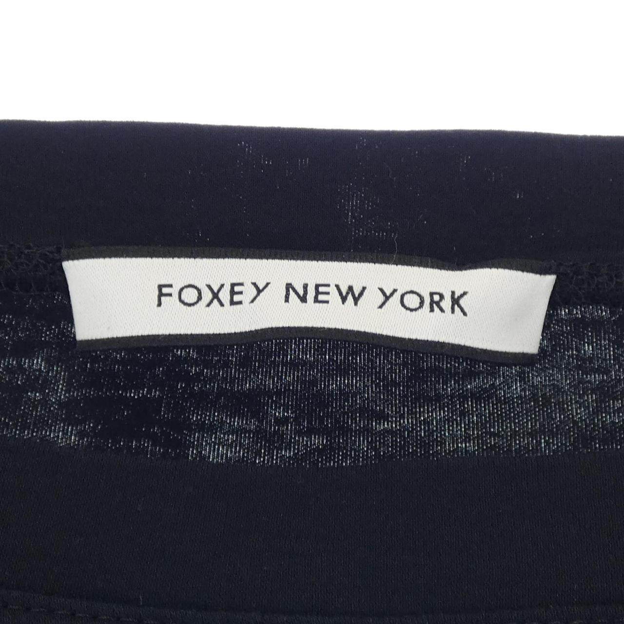 フォクシーニューヨーク コットンTシャツ