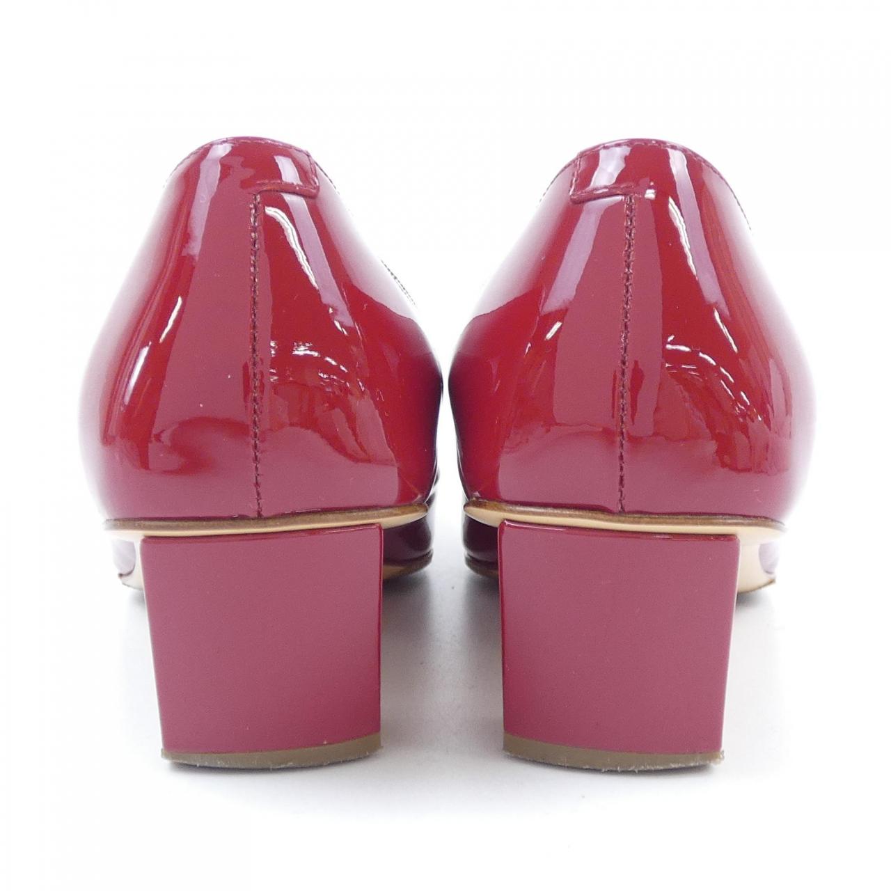 ロジェヴィヴィエ Belle Vivier Patent Leather パンプス