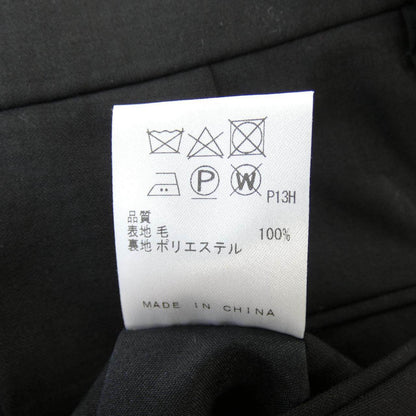ゴタイリク スーツ