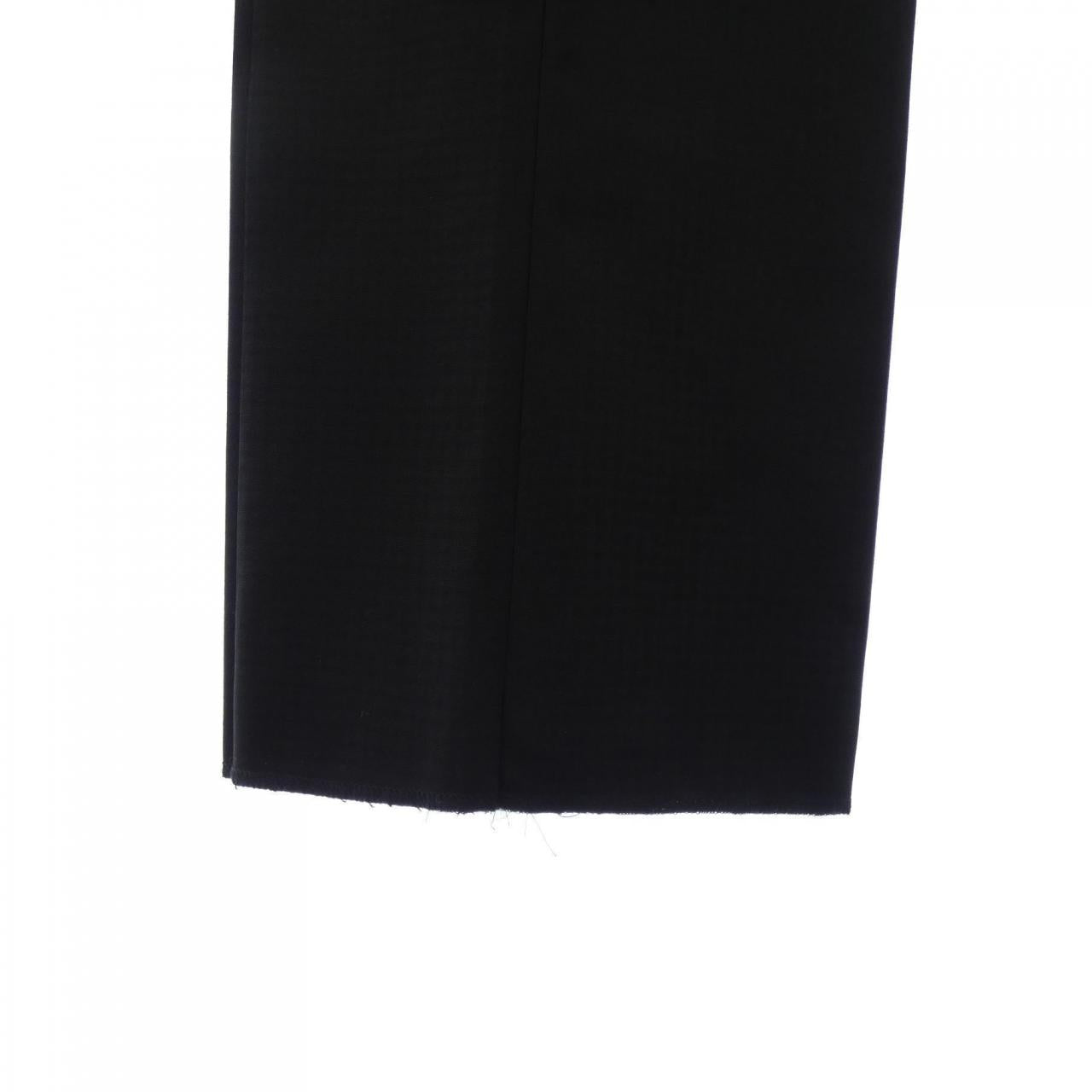 ゴタイリク DORMEUスーツ