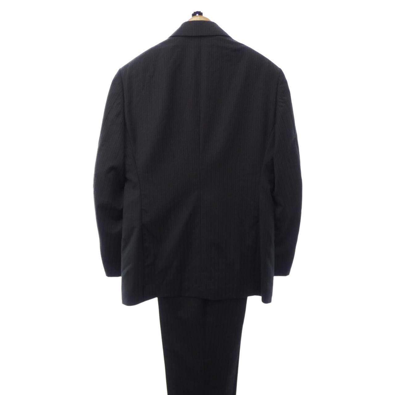 ゴタイリク ZEGNA スーツ