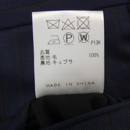 ゴタイリク スーツ