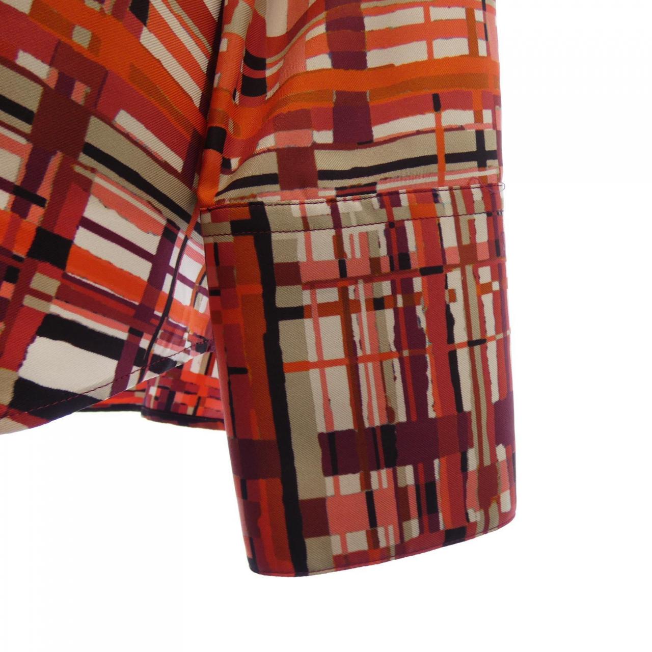 フェラガモ シルク シャツ