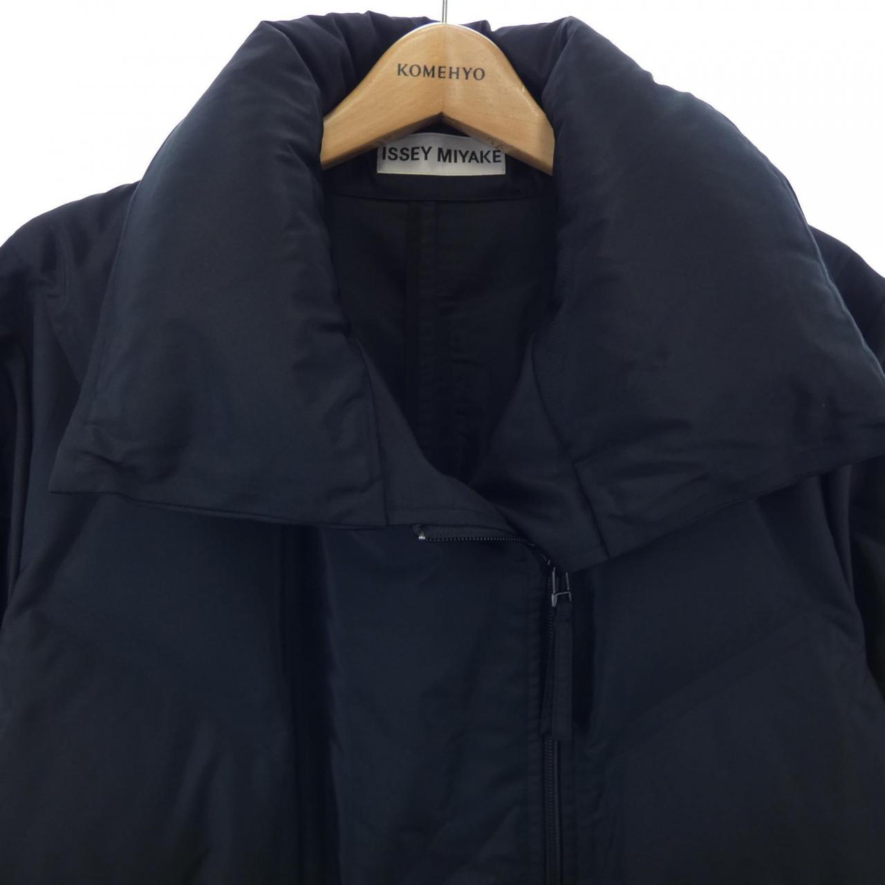 イッセイ ミヤケ IM23FC501 ダウン ジャケット