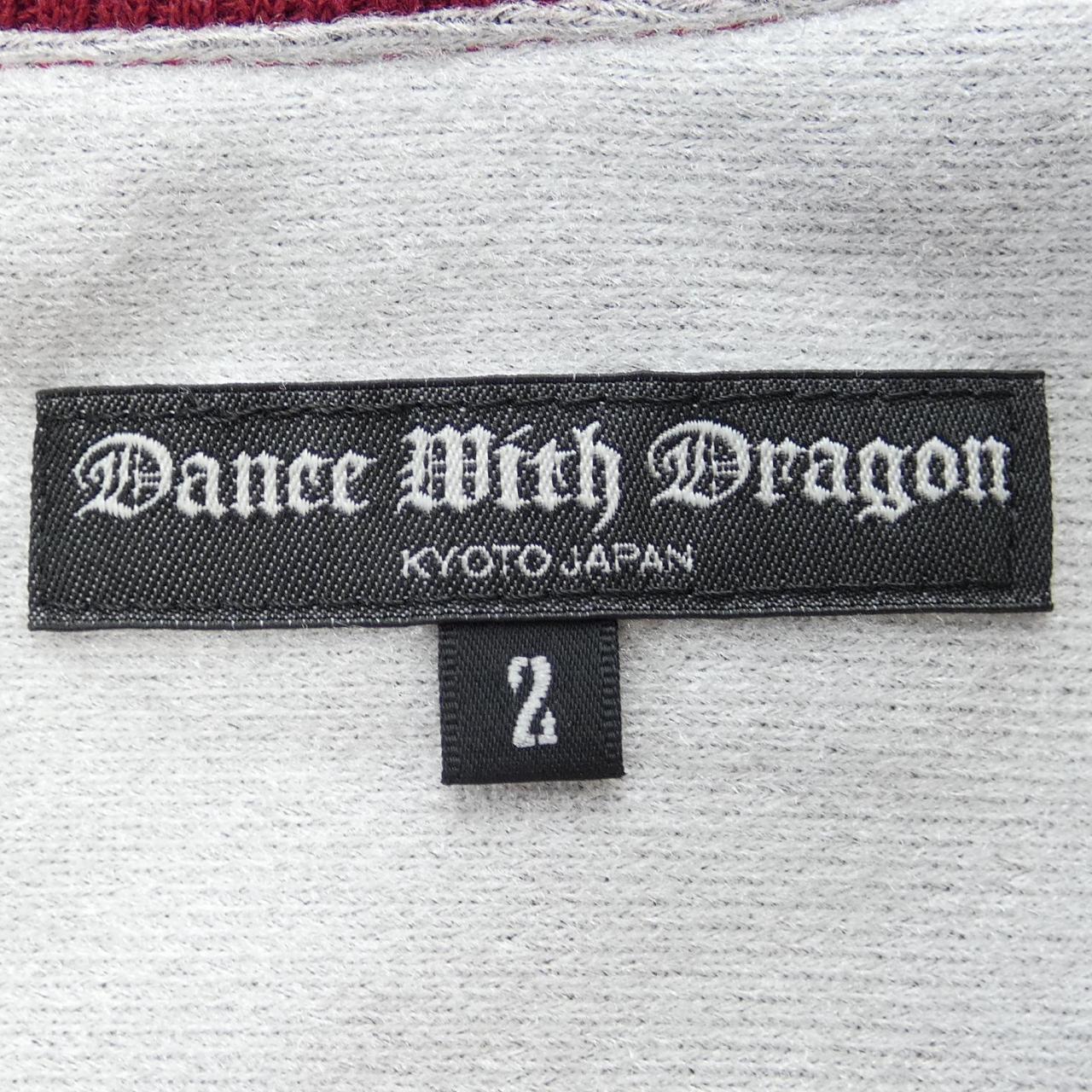 ダンスウィズドラゴン トップス