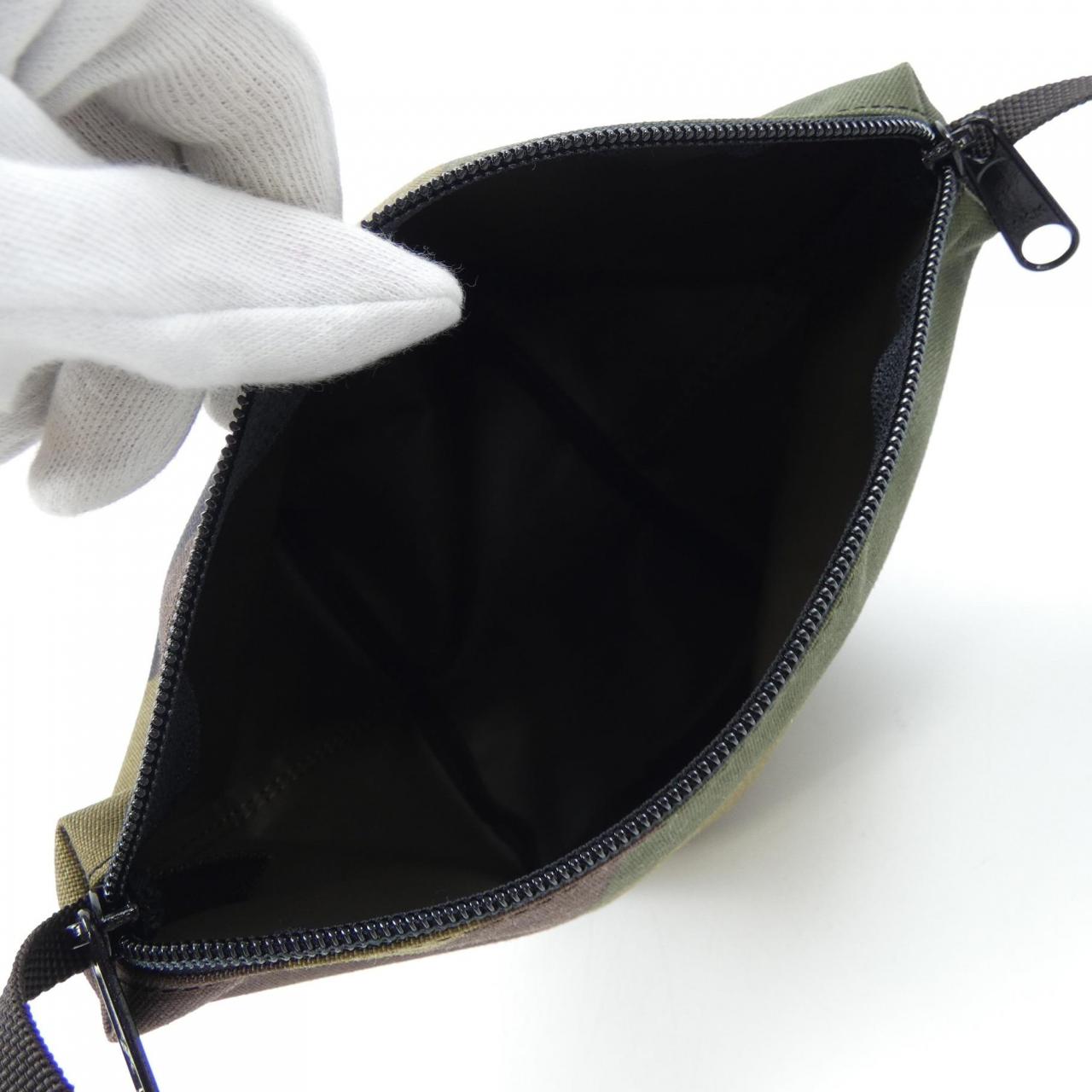 エルベ シャプリエ 2885W バッグ