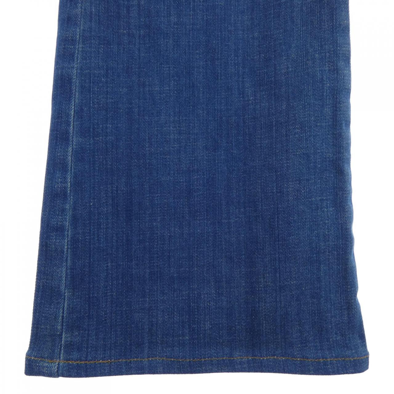 シーバイ クロエ ジーンズ