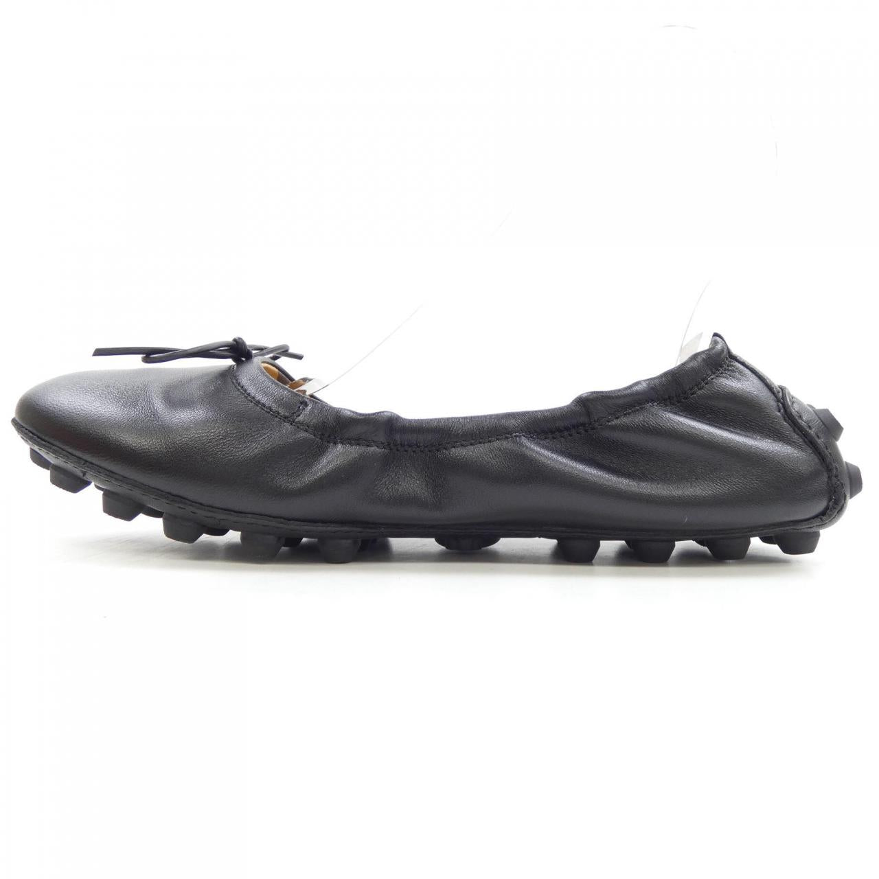 トッズ レザー シューズ