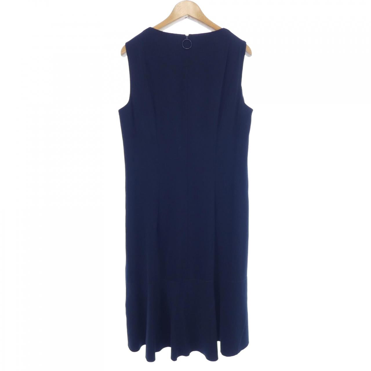 アクリス ドレス