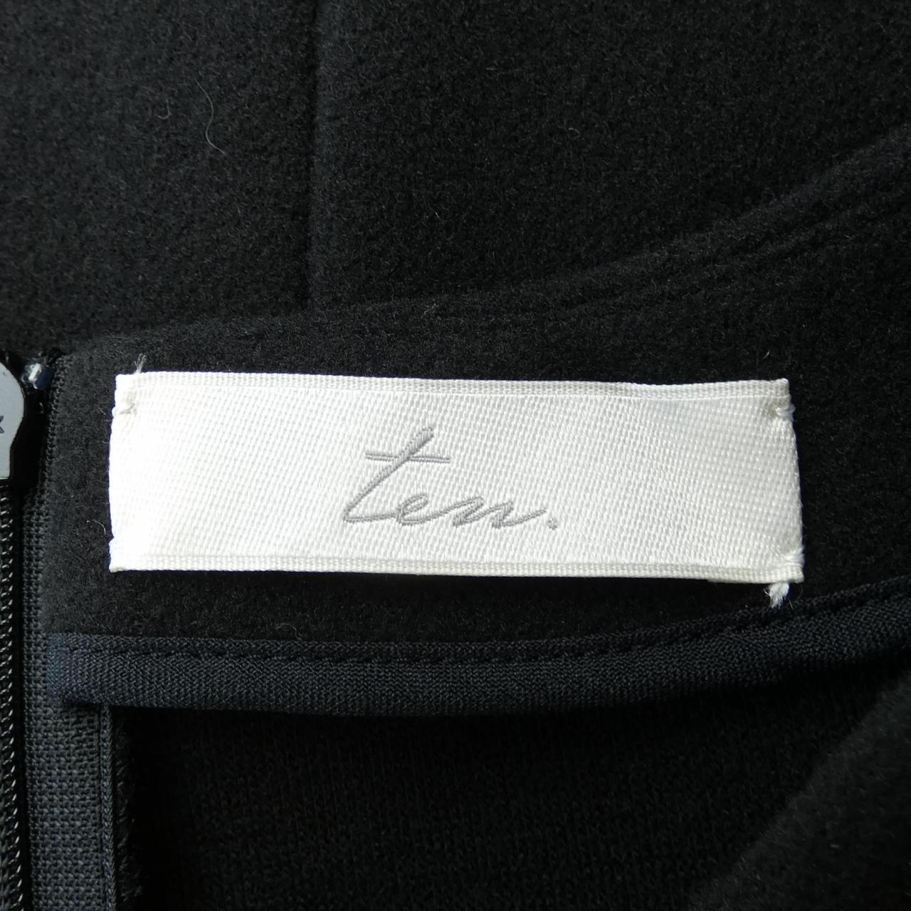 TEN. トップス