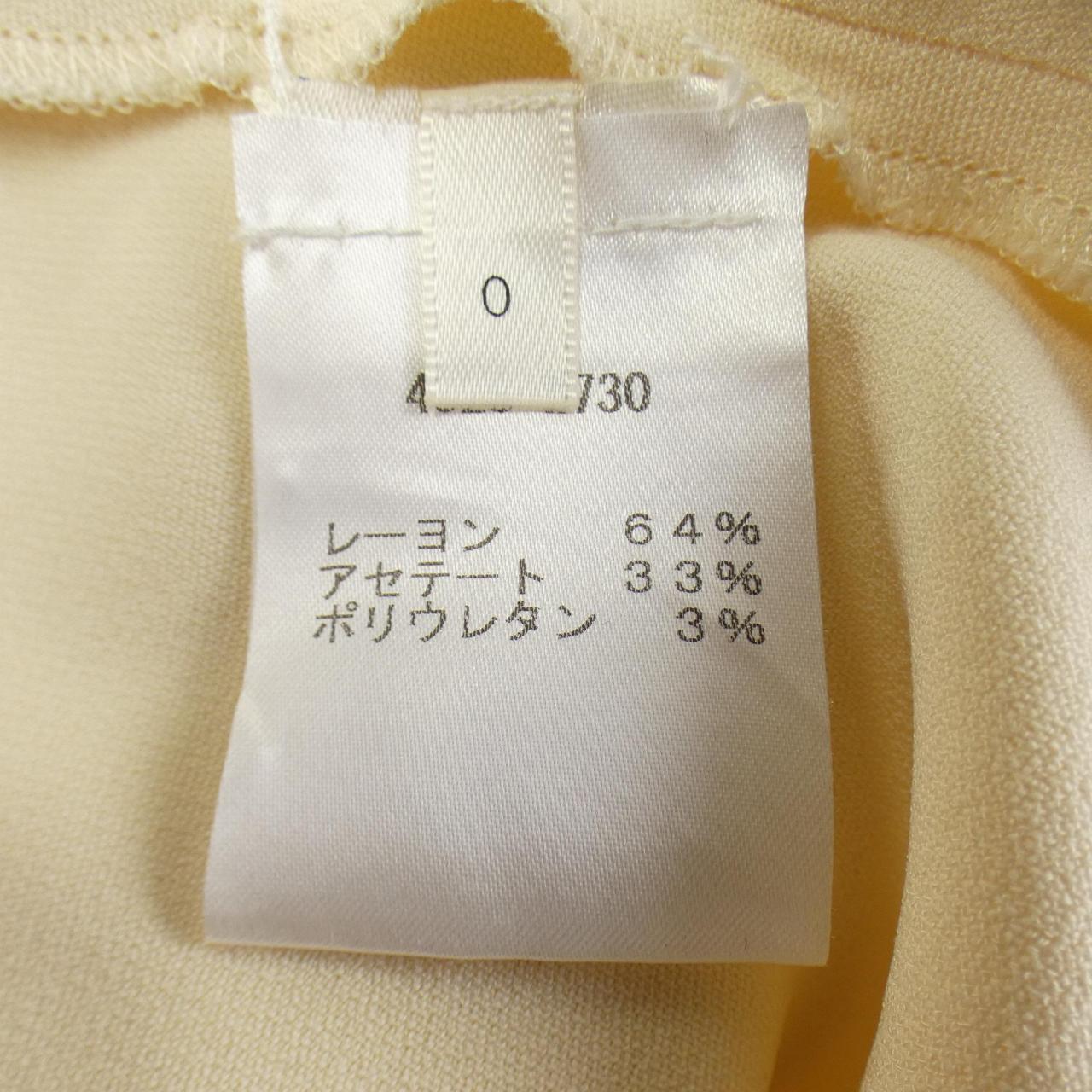 ザロウ トップス