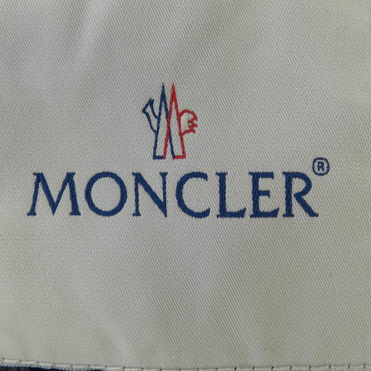 モンクレール EVER ダウンジャケット