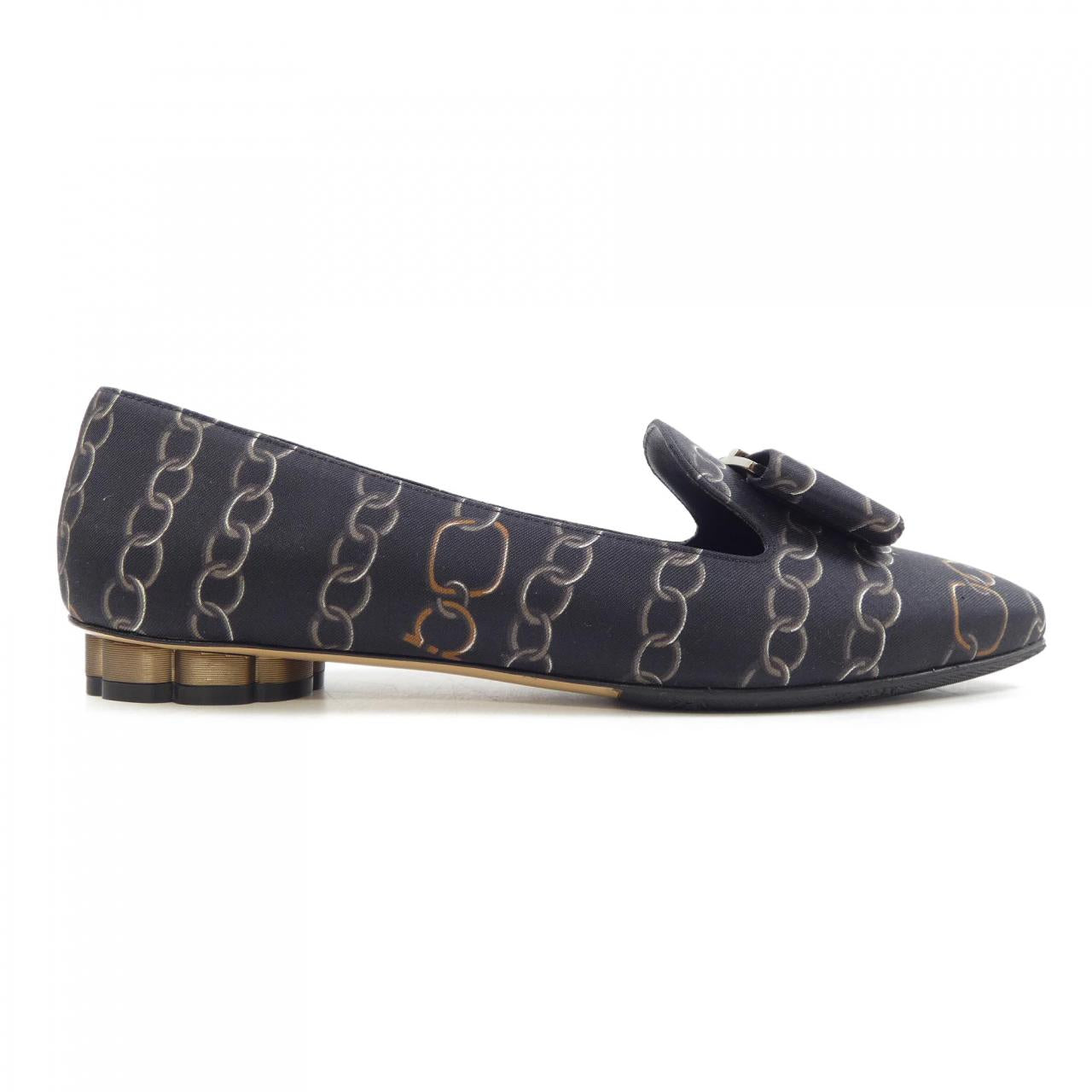 サルヴァトーレ フェラガモ レザーシューズ