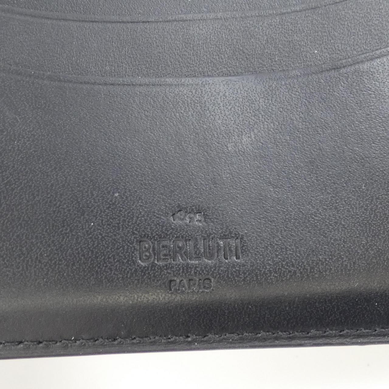 ベルルッティ 財布