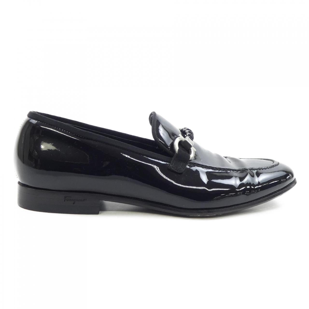 フェラガモ レザー シューズ